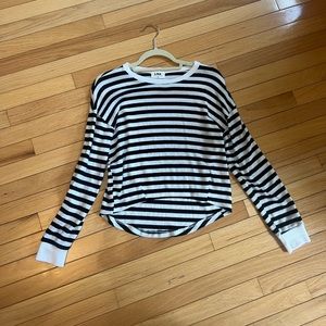 NWOT LNA women’s sweater